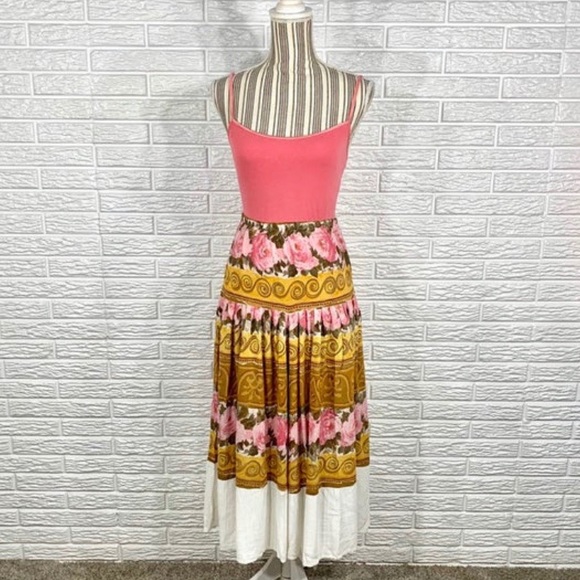 Vintage Pants - Vintage A.C. Sport | Flowy Floral Culottes